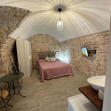 Giovinazzo Suite Pavone Griffi מראה חיצוני תמונה