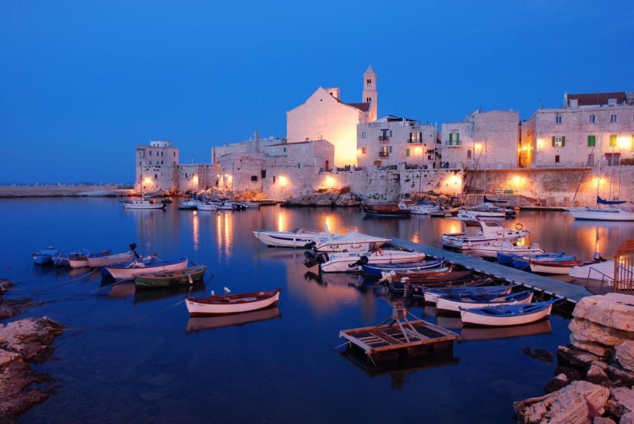 Giovinazzo Suite Pavone Griffi מראה חיצוני תמונה