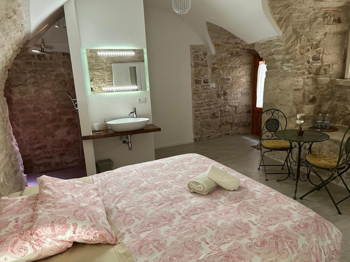 Giovinazzo Suite Pavone Griffi מראה חיצוני תמונה