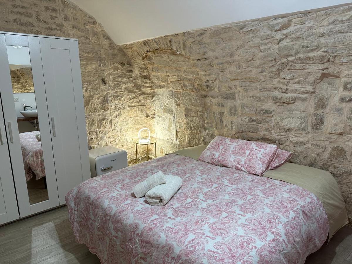 Giovinazzo Suite Pavone Griffi מראה חיצוני תמונה